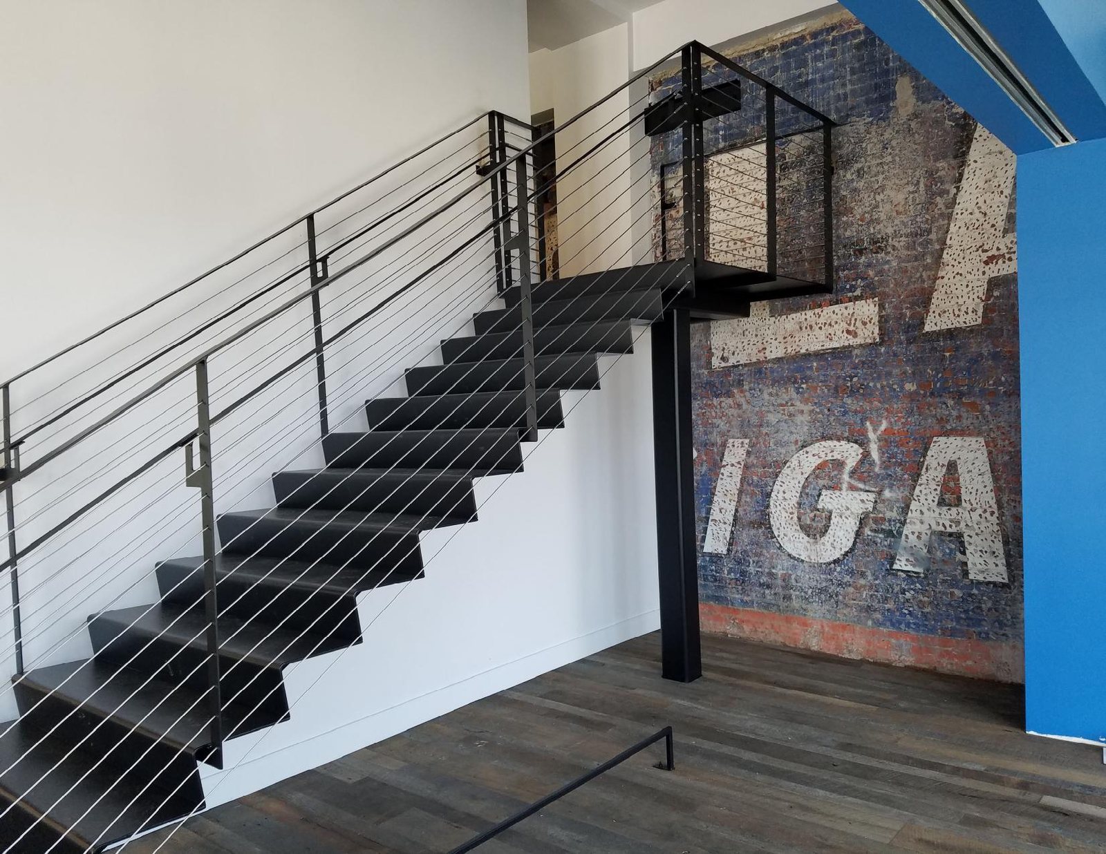 Runhau Office TI stair and cable rail